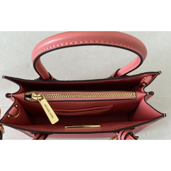 New Michael Kors Mercer Medium Messenger bag Embossed Leather Grapefruit - Picture 3 of 7